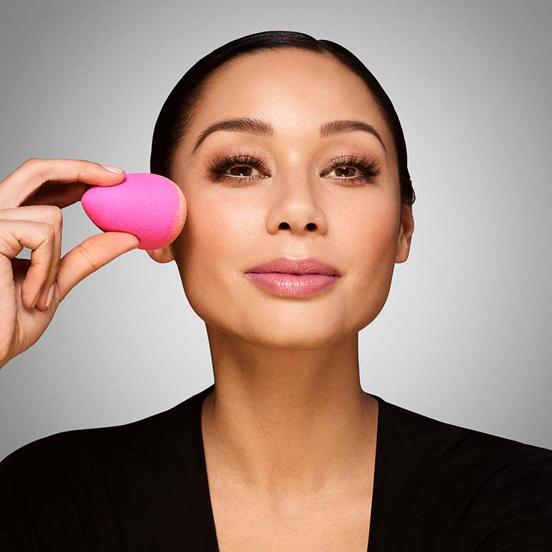 Beautyblender The Original Beautyblender | pink beauty blender | best beauty blender | makeup sponge | foundation sponge | pink beauty blender sponge