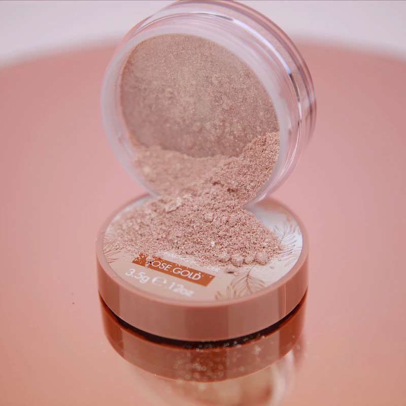 Bellamianta X Maura Higgins Illuminating Powder 