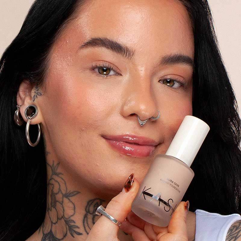 KASH Beauty Aura Skin Radiant Foundation, medium shade foundation, natural makeup