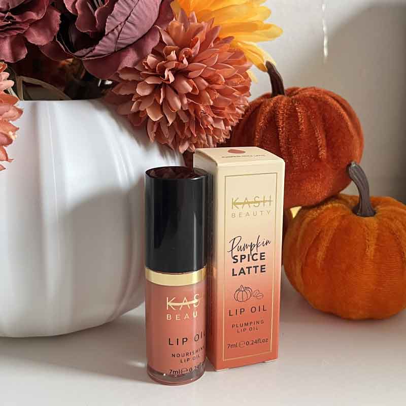 KASH Beauty Pumpkin Spice Latte Lip Oil, chapped lips, lip gloss, coloured lip oil