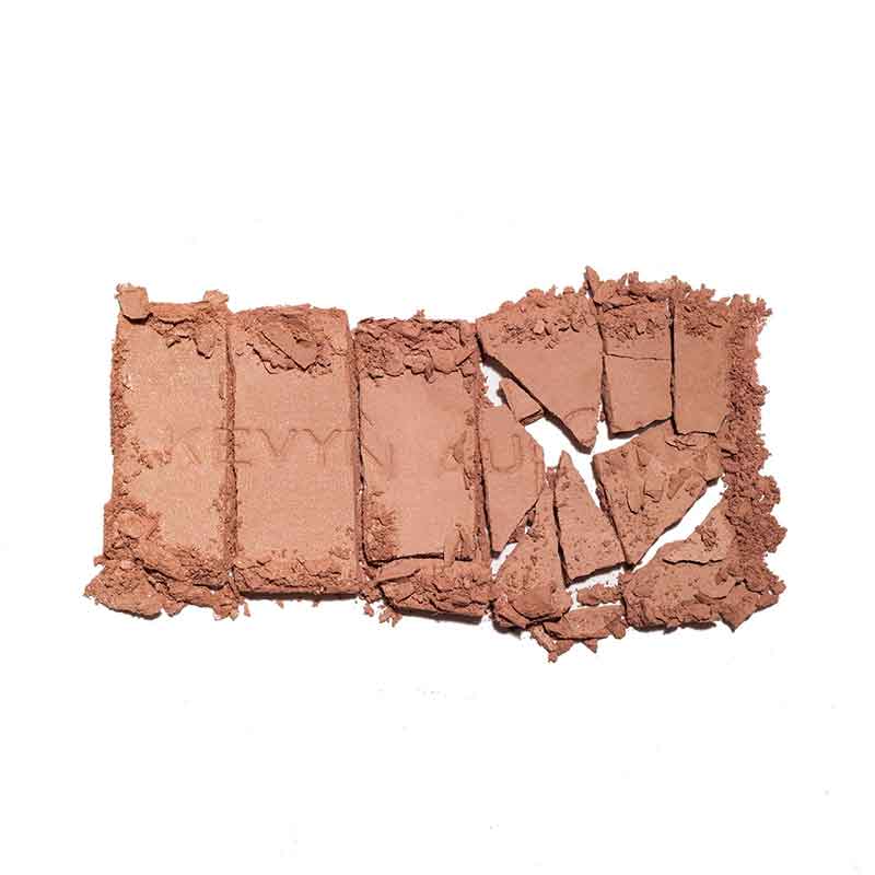 Kevyn Aucoin The Neo-Bronzer | 3 in 1 palette | bronzer | blush | highlighter 